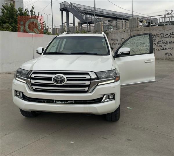 Toyota for sale in Iraq